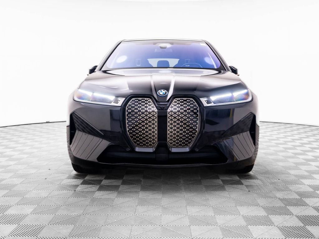 Used 2023 BMW iX M60 w/ Executive Package AWD/4WD image 8