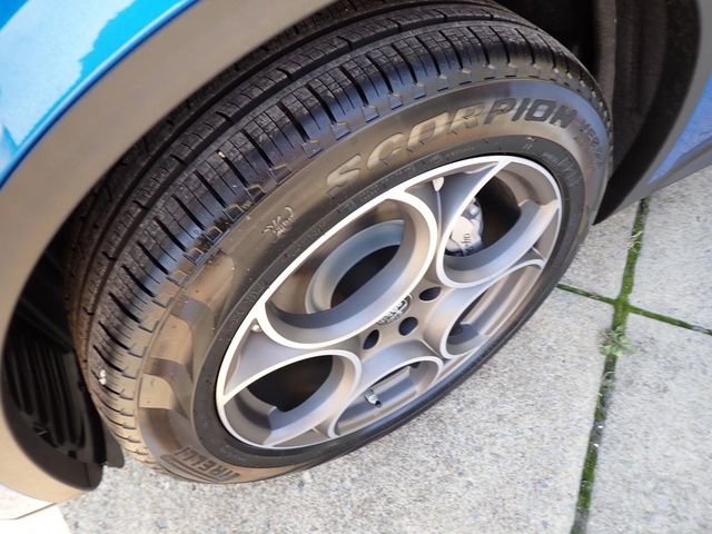 New 2025 Alfa Romeo Stelvio Sprint w/ Convenience Package image 11