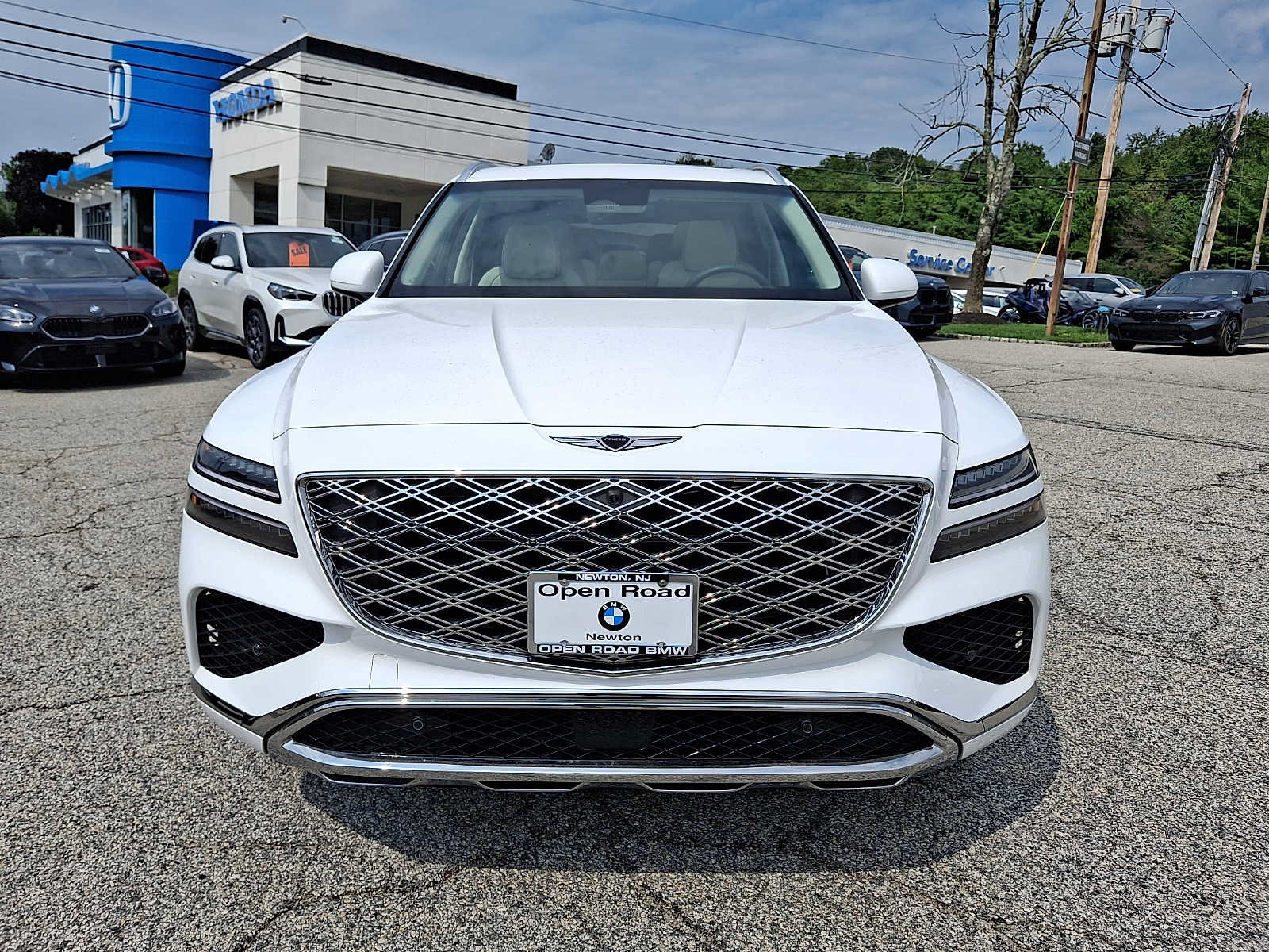 Used 2025 Genesis GV80 3.5T Advanced AWD/4WD image 2