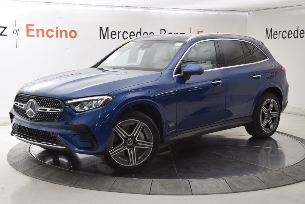 Used 2023 Mercedes-Benz GLC 300 image 2