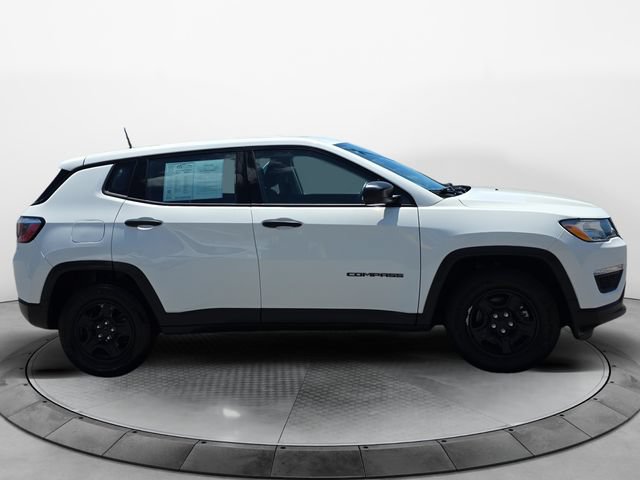 Used 2017 Jeep Compass Sport FWD image 6