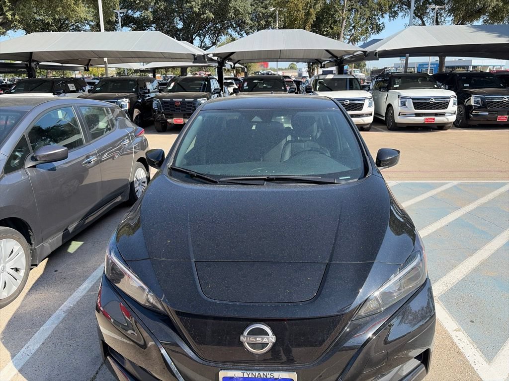 Certified 2025 Nissan Leaf S FWD image 3