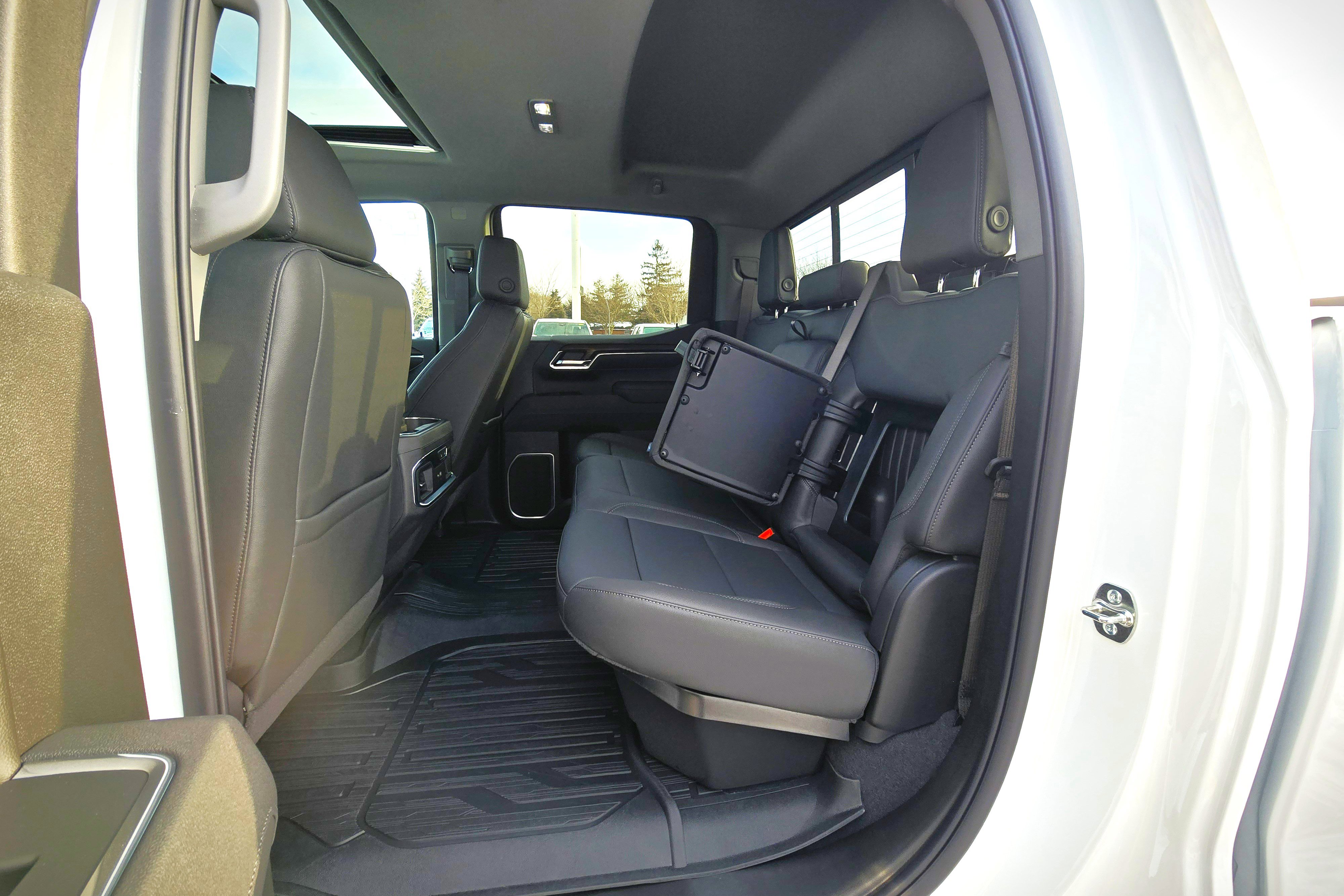 New 2026 GMC Sierra 1500 SLT w/ SLT Premium Plus Package image 14