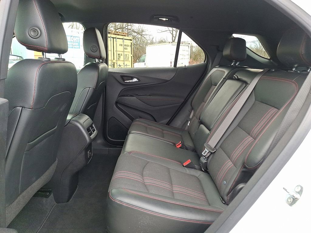 Used 2022 Chevrolet Equinox RS image 14