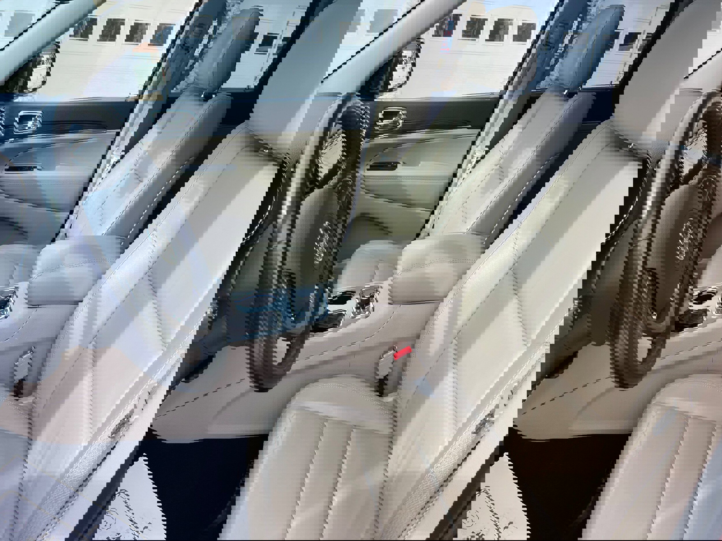 Used 2021 Jeep Grand Cherokee Limited image 12