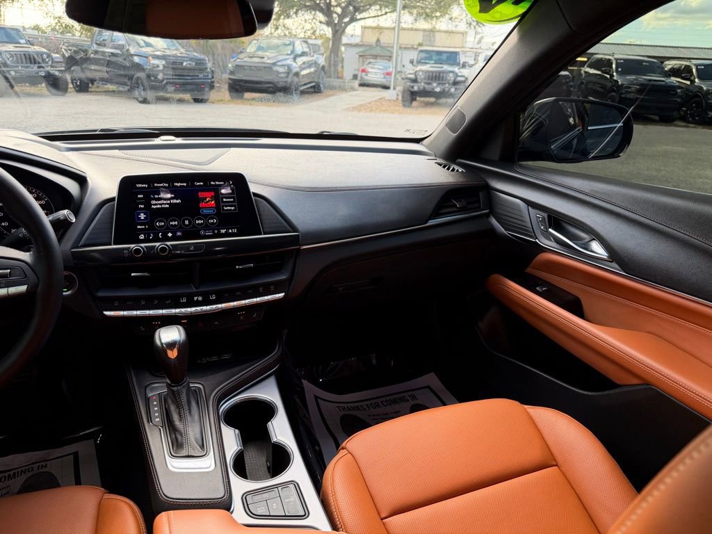 Used 2025 Cadillac CT4 Premium Luxury image 34