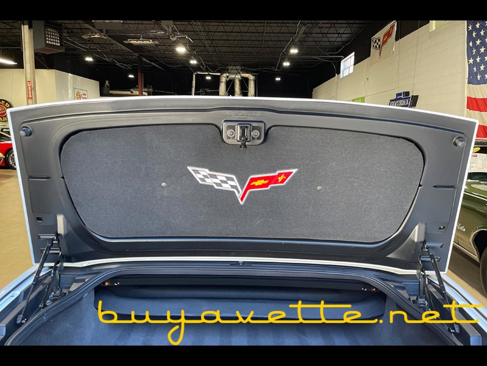 Used 2013 Chevrolet Corvette Grand Sport w/ 2LT Preferred Equipment Group image 28