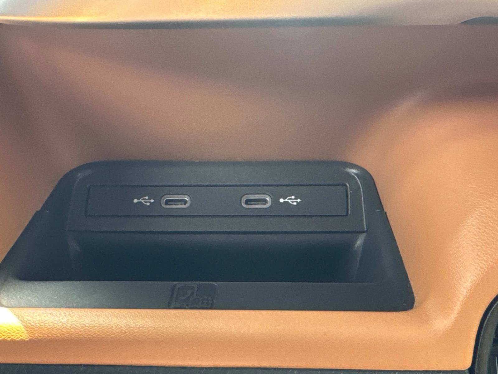 Certified 2025 Volkswagen ID. Buzz Pro S Plus RWD image 23