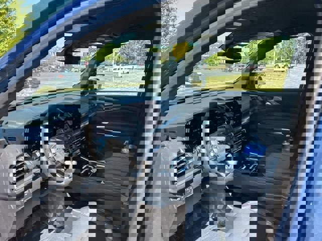 New 2026 Chevrolet Traverse LT w/ Midnight/Sport Edition image 2