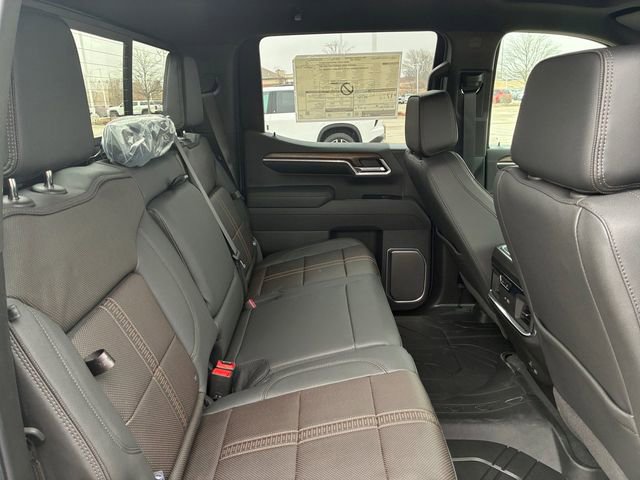 New 2026 Chevrolet Silverado 1500 High Country w/ Midnight Edition AWD/4WD image 15