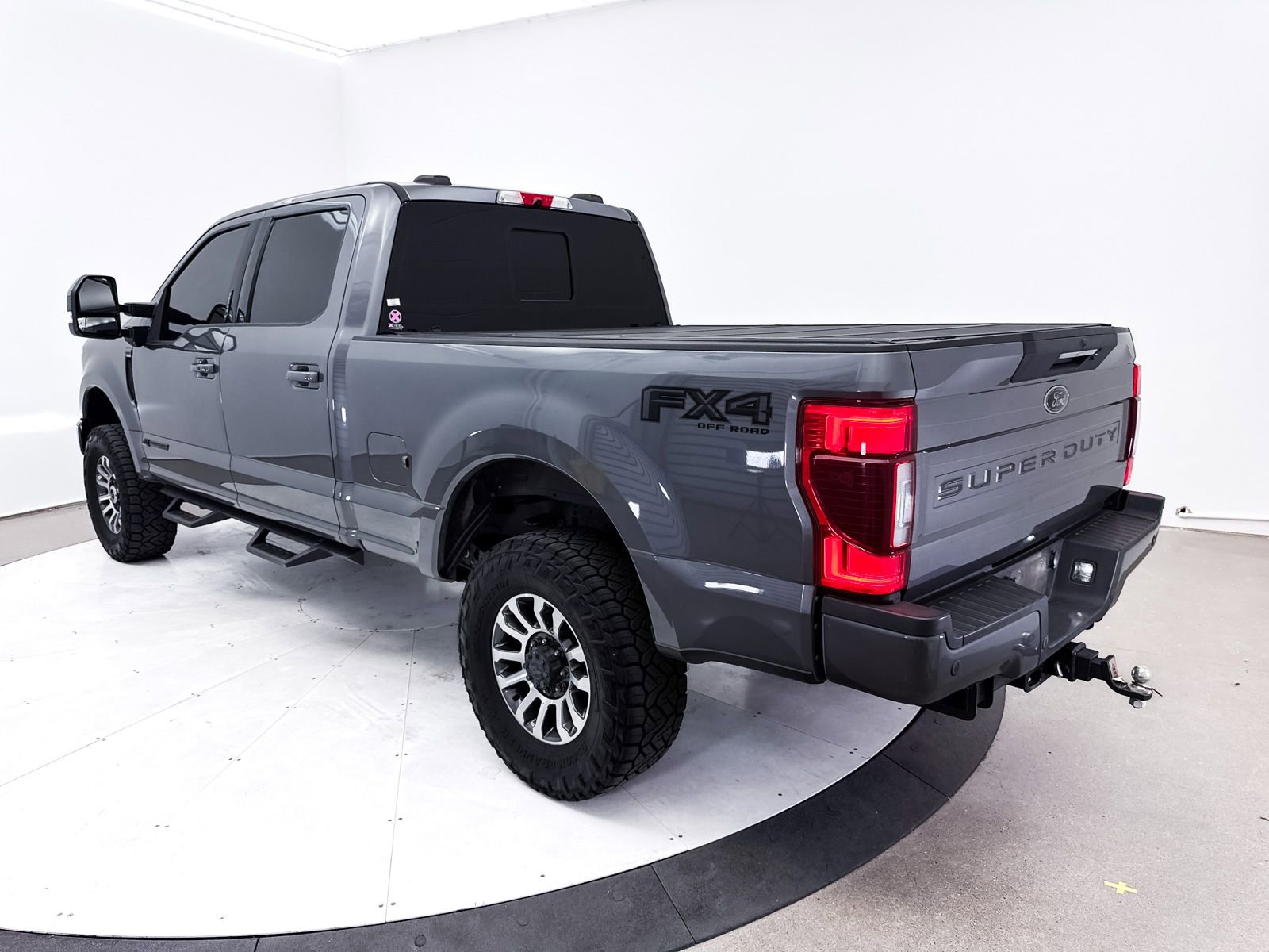 Used 2022 Ford F250 Lariat w/ Lariat Ultimate Package image 15