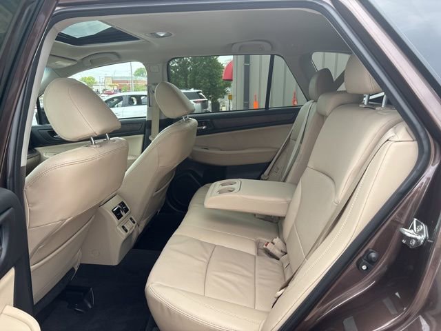 Used 2019 Subaru Outback 2.5i Limited AWD/4WD image 14