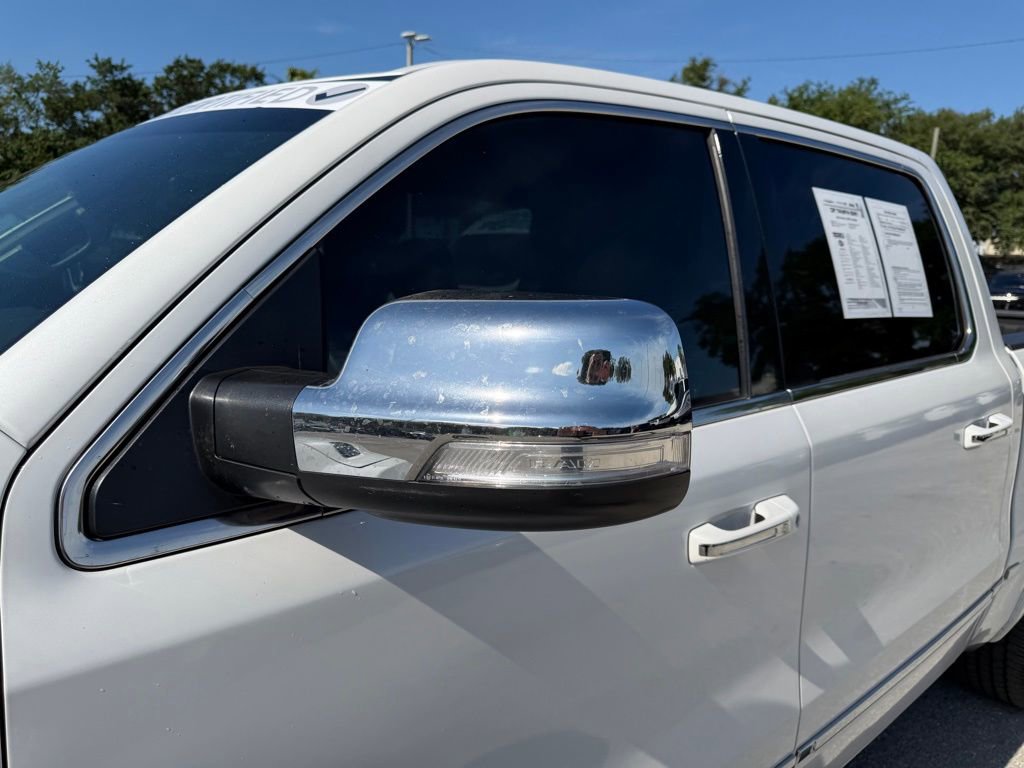 Used 2022 RAM 1500 Limited w/ Body Color Bumper Group AWD/4WD image 12
