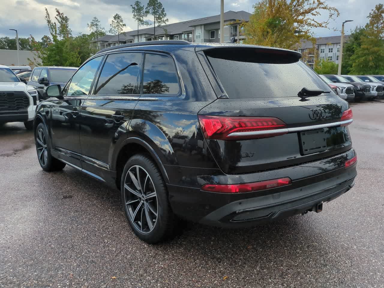 Used 2021 Audi Q7 3.0T Premium Plus w/ Executive Package AWD/4WD image 4