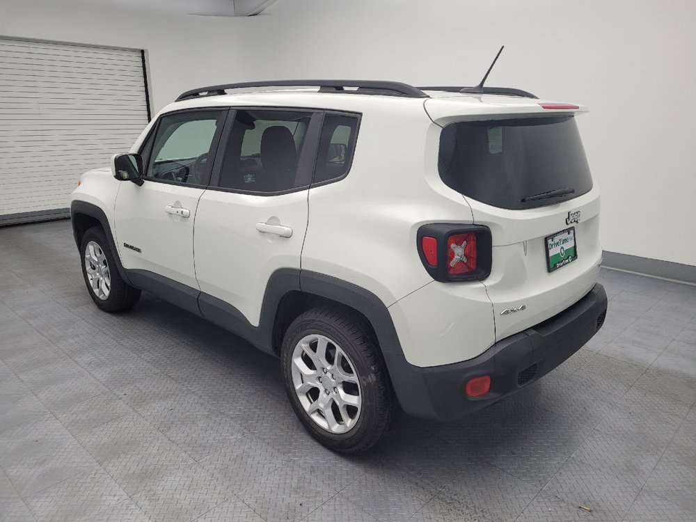 Used 2016 Jeep Renegade Latitude AWD/4WD image 3