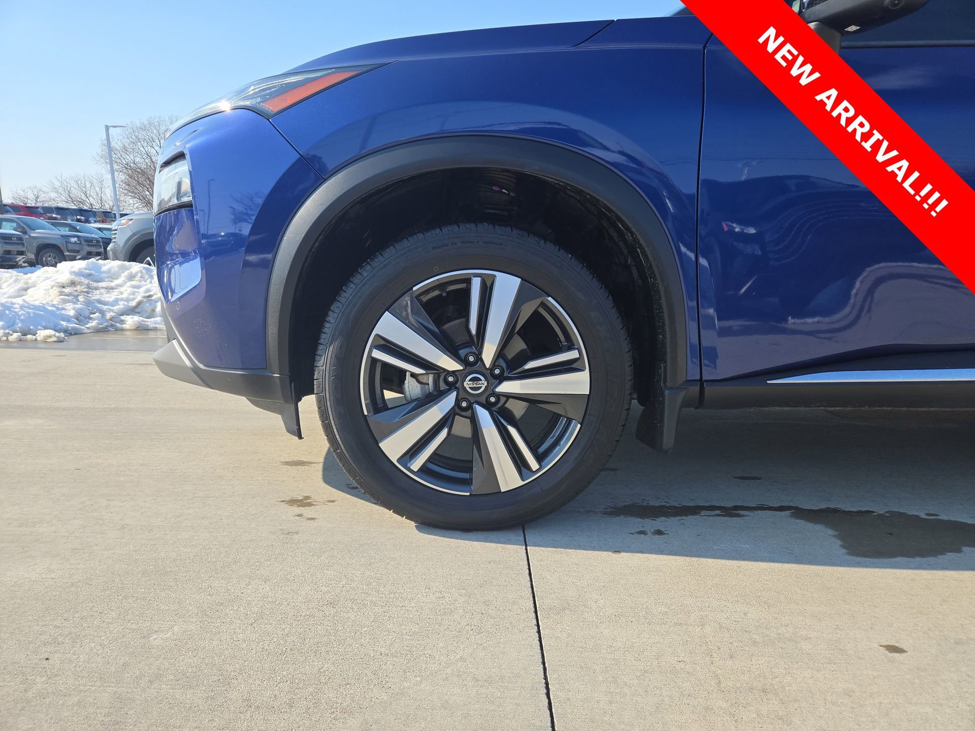 Used 2021 Nissan Rogue SL w/ Premium Package image 38