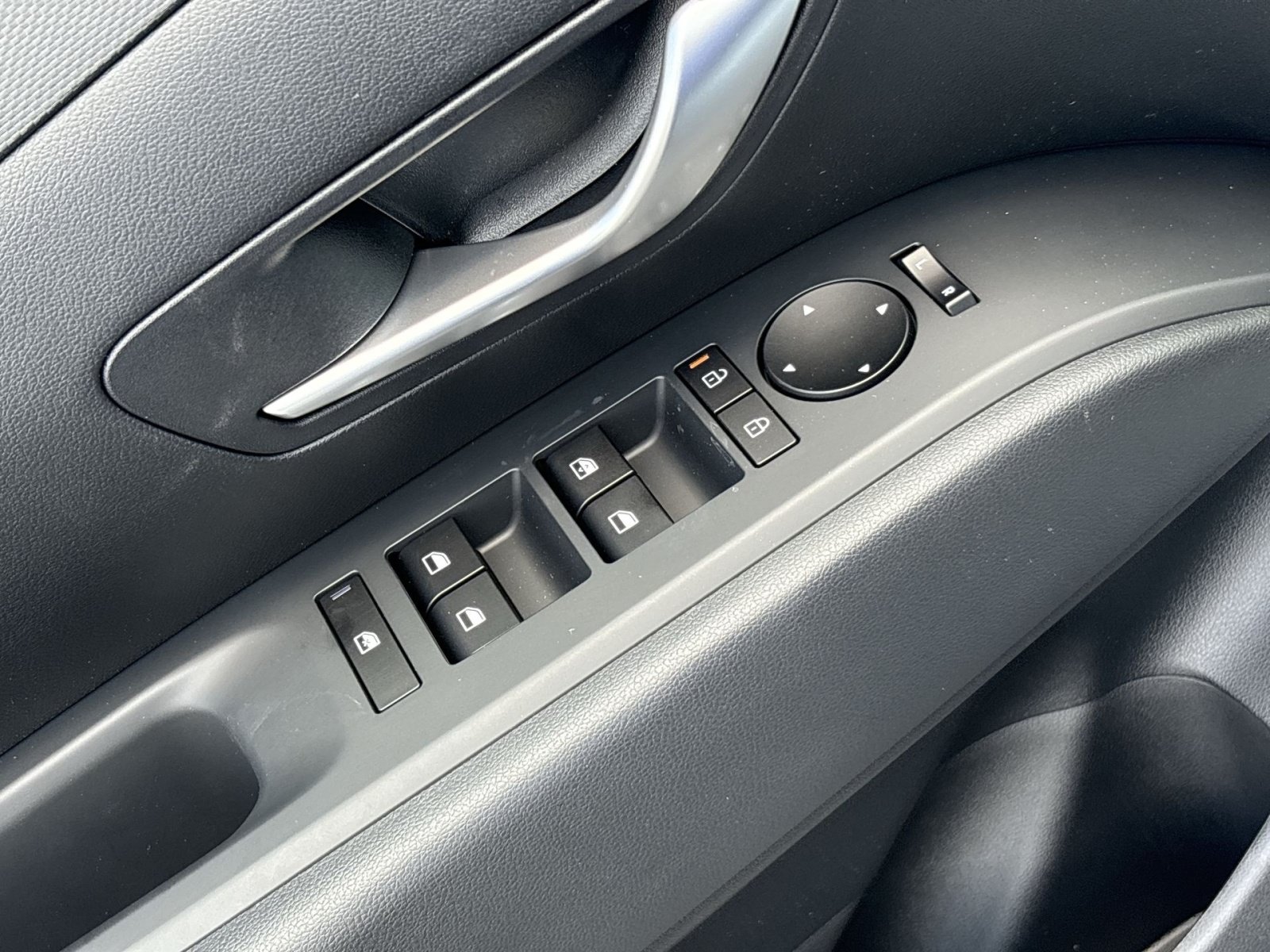 New 2026 Hyundai Santa Cruz SE AWD/4WD image 15