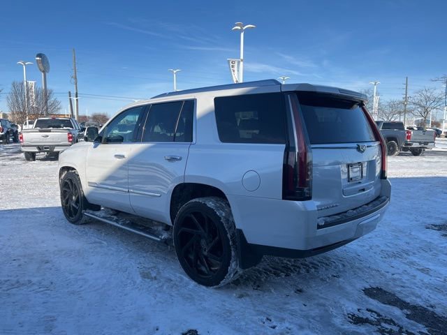 Used 2016 Cadillac Escalade Premium image 11
