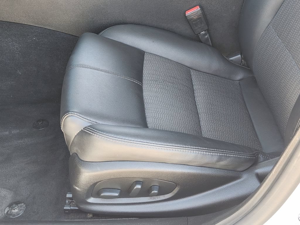 Used 2020 Chevrolet Impala LT FWD image 19