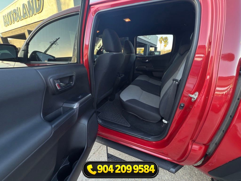 Used 2021 Toyota Tacoma TRD Off-Road w/ Technology Package image 27
