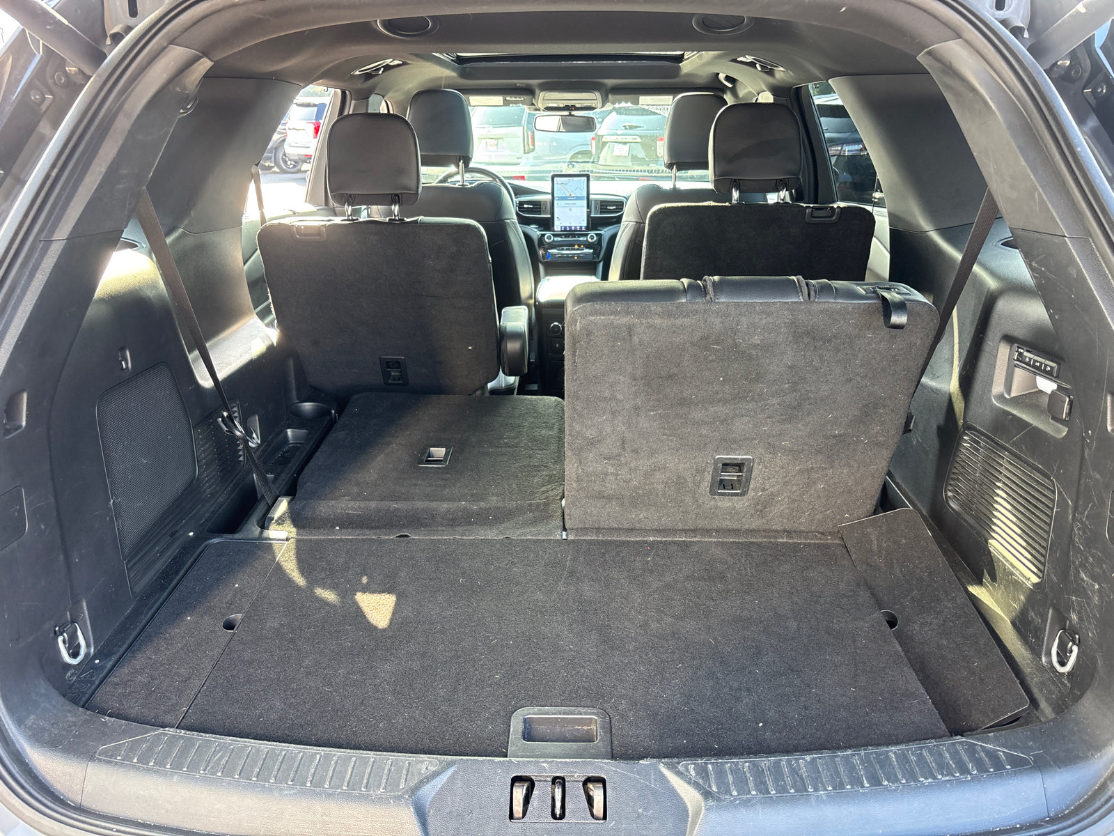 Used 2023 Ford Explorer ST w/ Equipment Group 401A AWD/4WD image 9