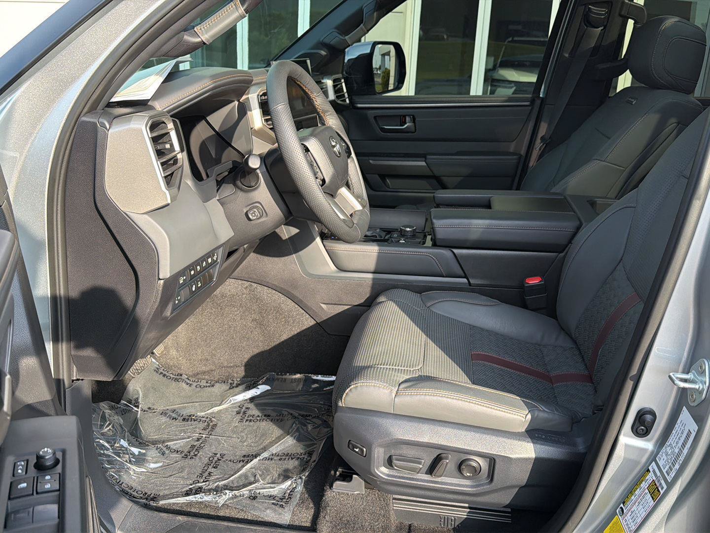 Used 2026 Toyota Sequoia Capstone AWD/4WD image 10