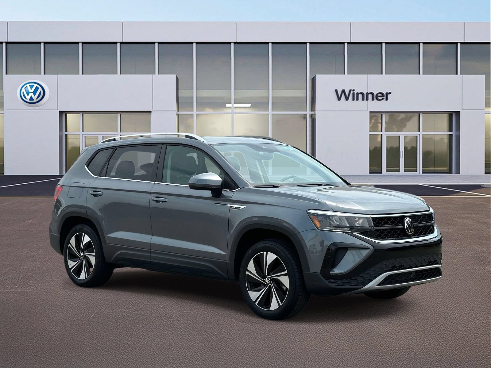 Certified 2024 Volkswagen Taos SE w/ Panoramic Sunroof Package AWD/4WD image 8