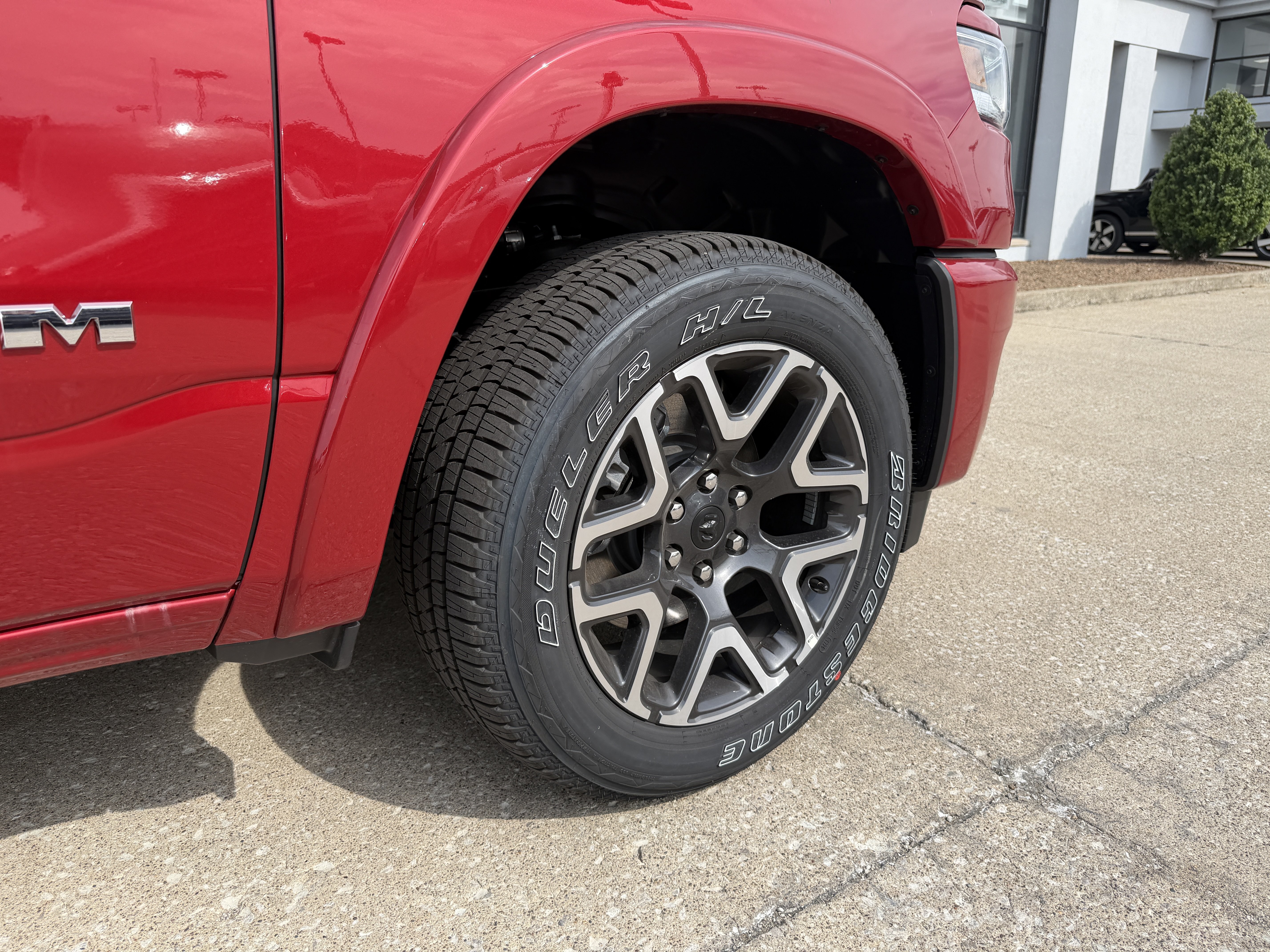 New 2026 RAM 1500 Laramie w/ Sport Appearance Package AWD/4WD image 22
