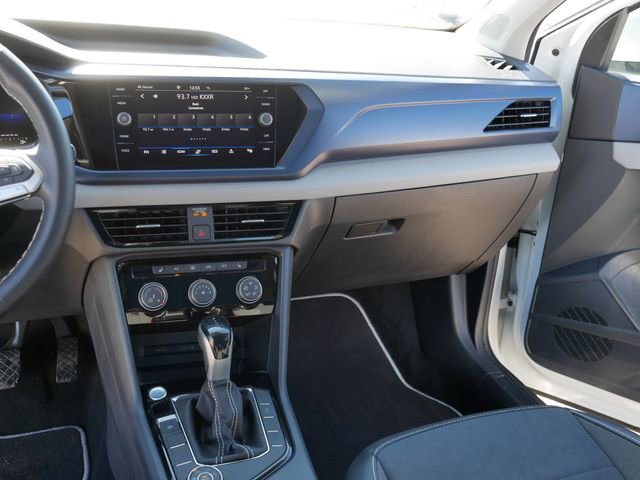 Certified 2023 Volkswagen Taos SE w/ Panoramic Sunroof Package image 23
