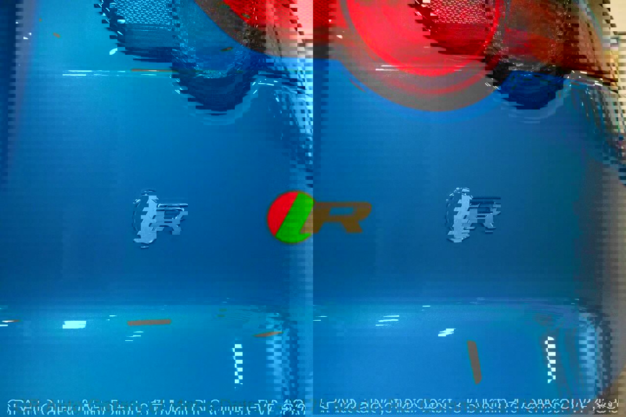 Used 2020 Jaguar F-TYPE R image 29