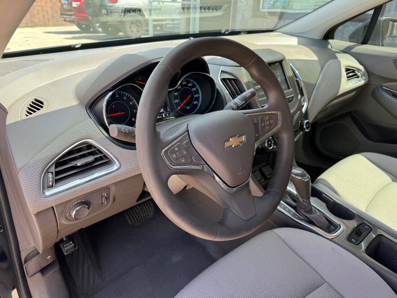 Used 2016 Chevrolet Cruze LT w/ Convenience Package FWD image 16