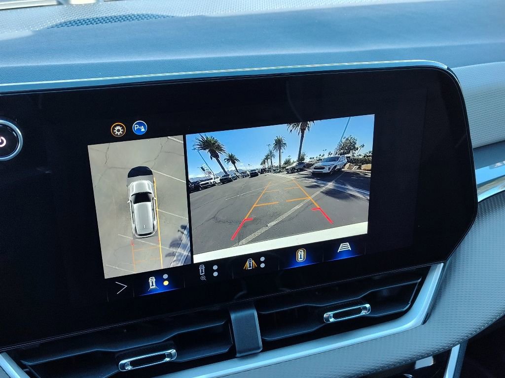 New 2026 Chevrolet Equinox LT w/ Convenience Package II image 13