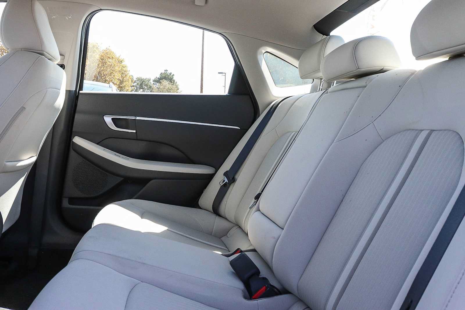 Used 2025 Hyundai Sonata SEL FWD image 24