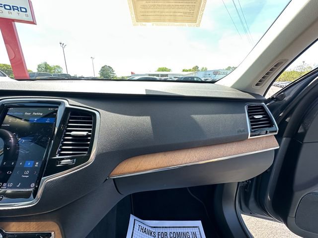 Used 2023 Volvo XC90 B6 Plus AWD/4WD image 16