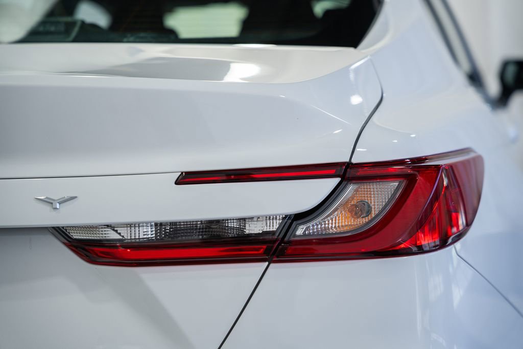 Used 2025 Toyota Camry LE FWD image 6