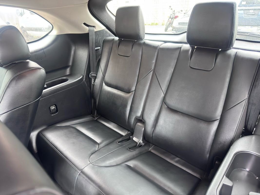 Used 2023 MAZDA CX-9 Touring image 36
