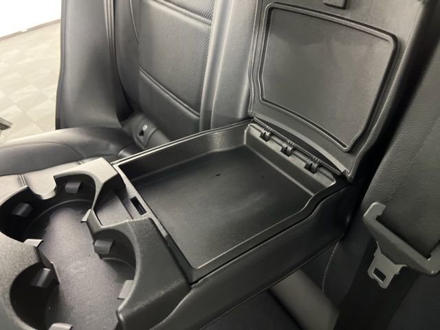 Used 2020 Jaguar E-PACE SE image 43