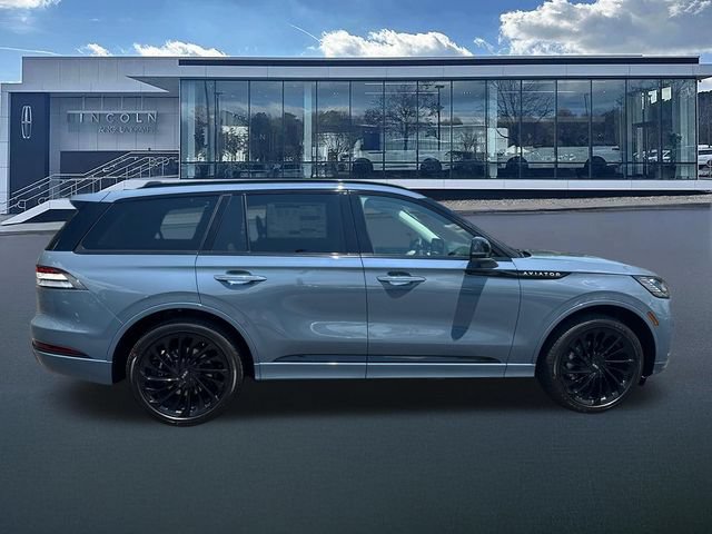New 2026 Lincoln Aviator Reserve w/ Luxury Package AWD/4WD image 9