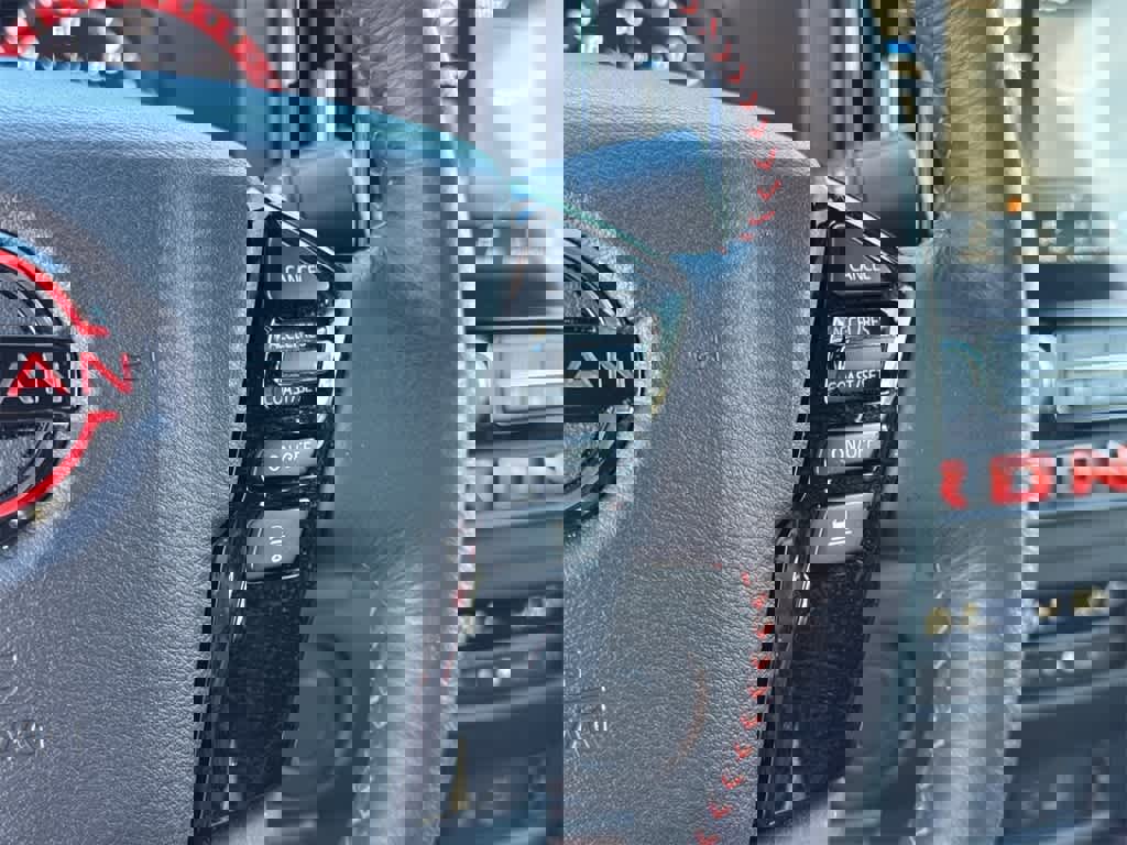 Used 2025 Nissan Frontier Pro-X w/ Pro Convenience Package image 23