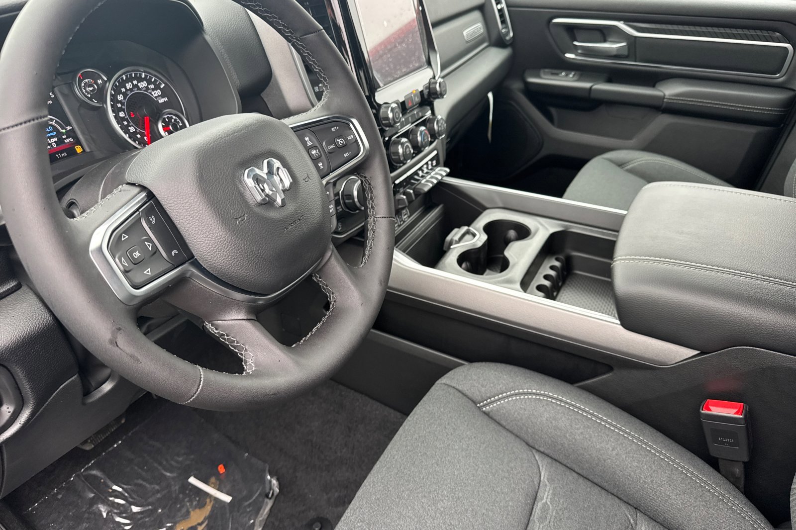 New 2026 RAM 1500 4WD 4D Crew Cab Big Horn/Lone image 9