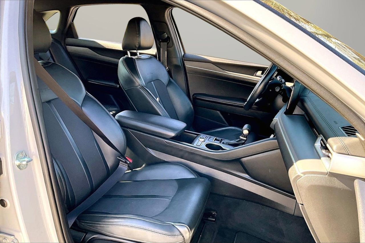 Used 2023 Kia K5 GT-Line w/ GT-Line Premium Package image 23