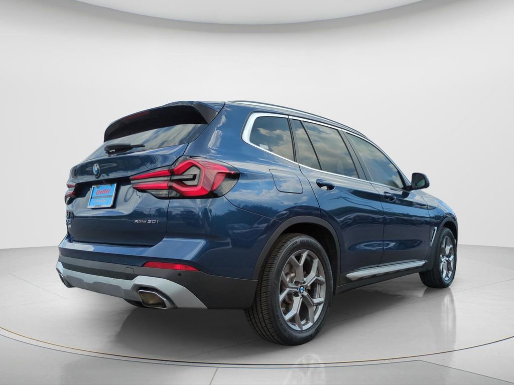 Used 2024 BMW X3 xDrive30i w/ Premium Package AWD/4WD image 5