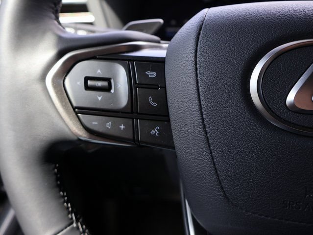 Used 2024 Lexus GX 550 w/ Accessory Package (2T) AWD/4WD image 39