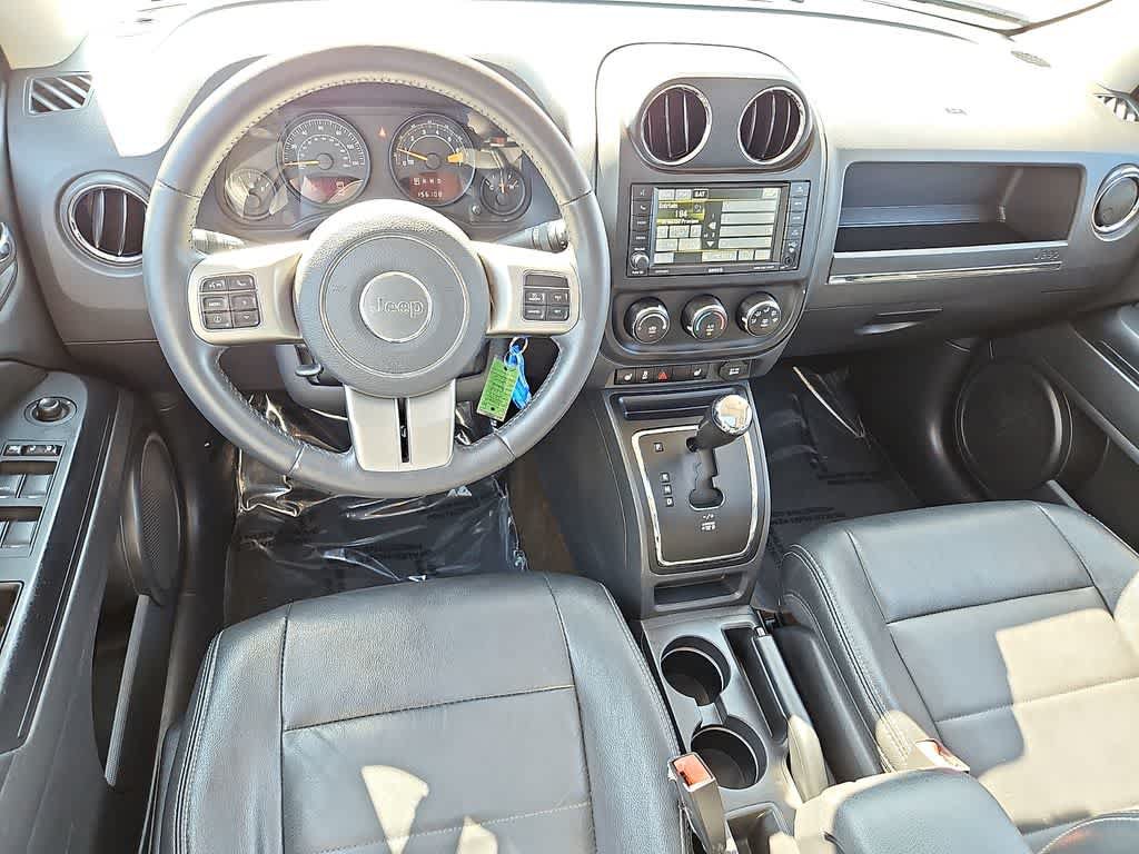 Used 2017 Jeep Patriot High Altitude FWD image 10