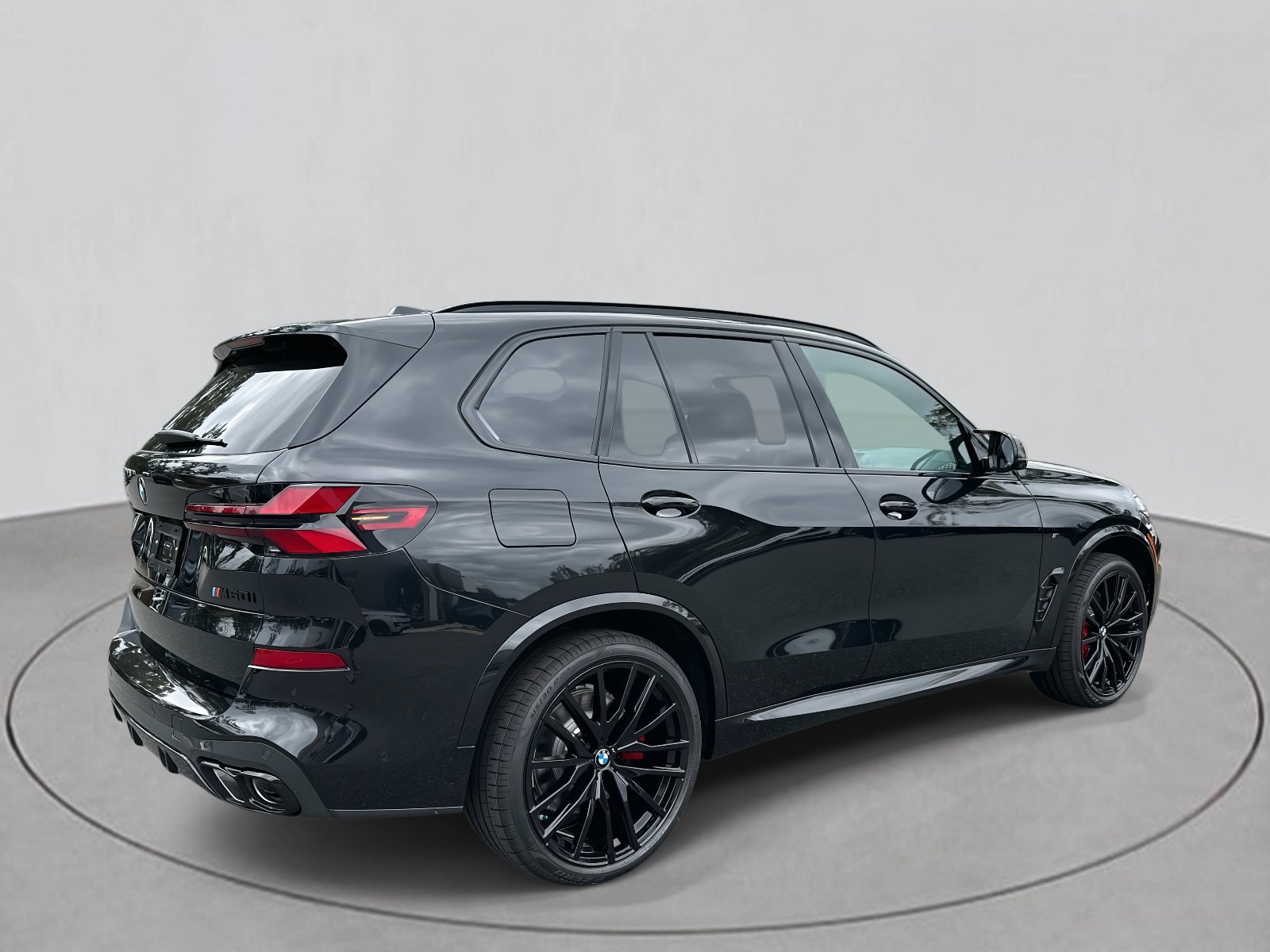 New 2026 BMW X5 M60i image 5