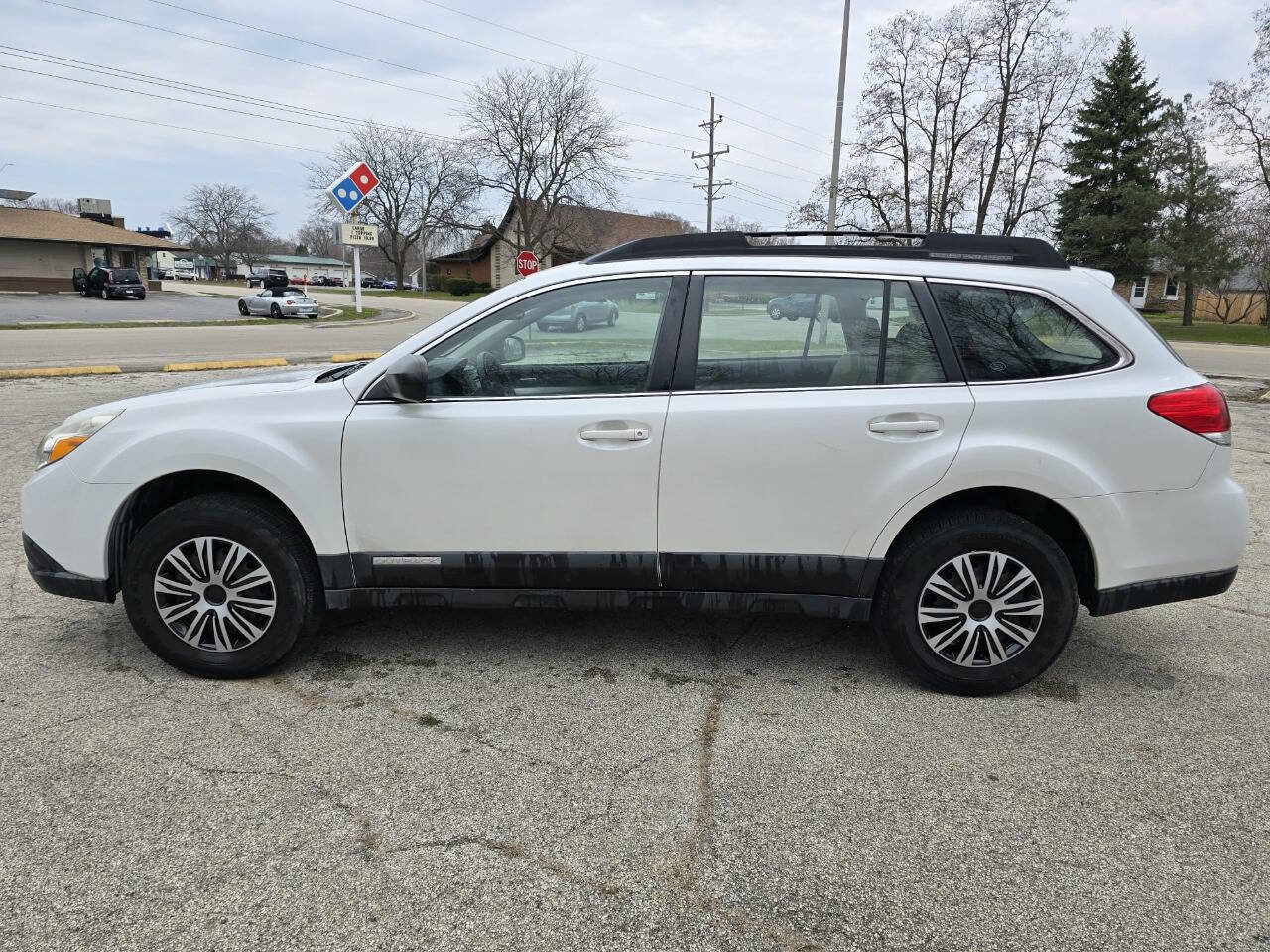 Used 2011 Subaru Outback 2.5i AWD/4WD image 4