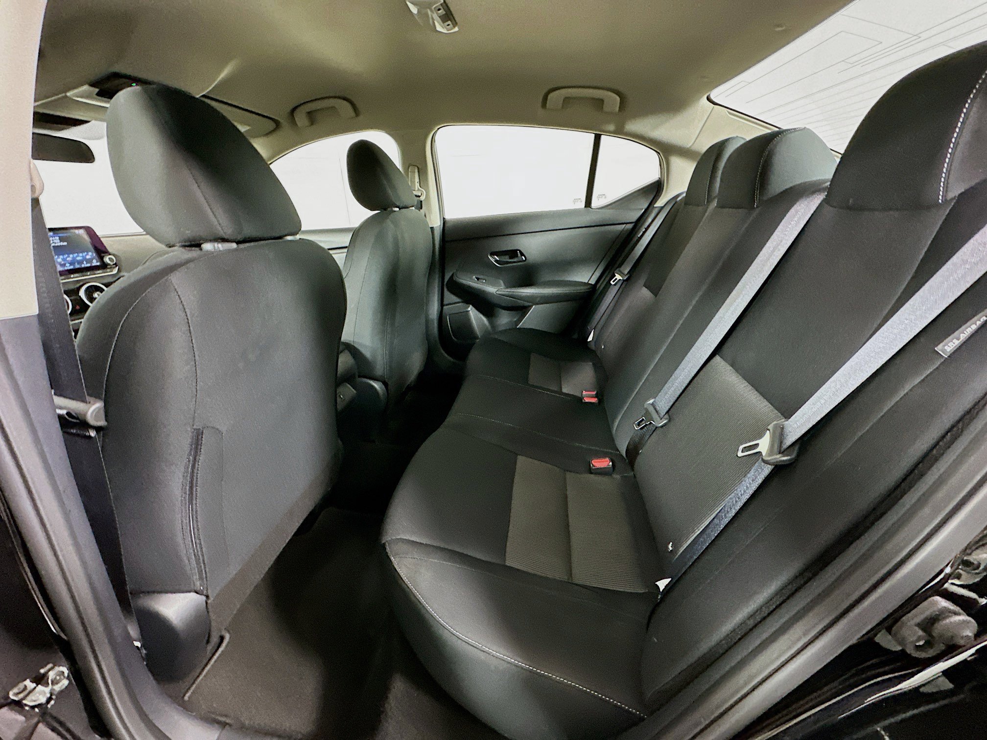 Used 2025 Nissan Sentra SV FWD image 25