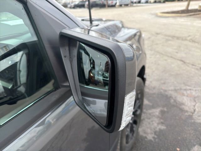 Used 2022 Ford F150 Lariat w/ Equipment Group 502A High image 5