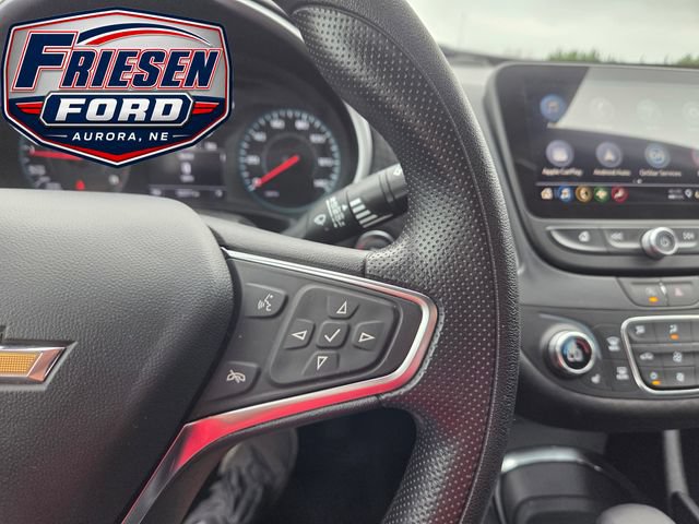 Used 2025 Chevrolet Malibu LT FWD image 14