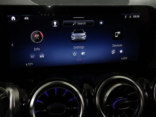 New 2026 Mercedes-Benz GLB 250 4MATIC image 18